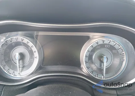 2016 Chrysler 300C from USA, damaged, VIN 2C3CCAEG6GH328713